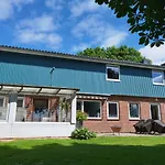 Fewo Sort Sol - Auszeit In Perfekter Alleinlage Aventoft
