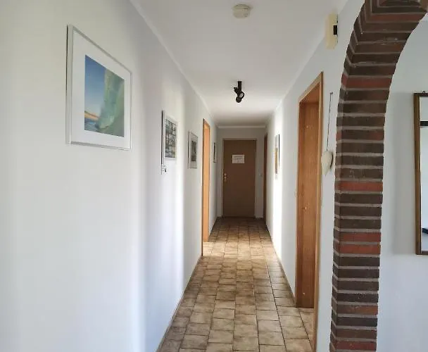 Sort Sol Grellsbuelldeich 7